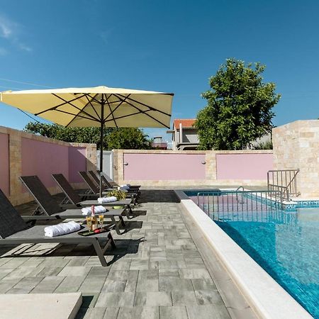Apartman Laura Vir Εξωτερικό φωτογραφία