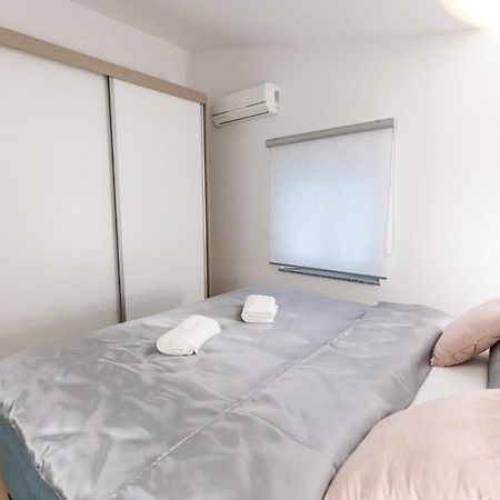 Apartman Laura Vir Εξωτερικό φωτογραφία