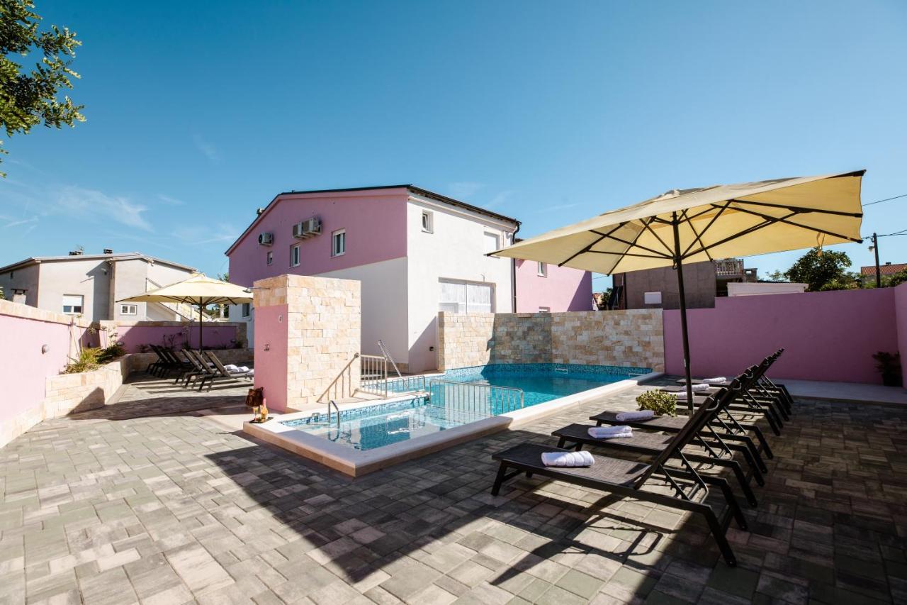 Apartman Laura Vir Εξωτερικό φωτογραφία