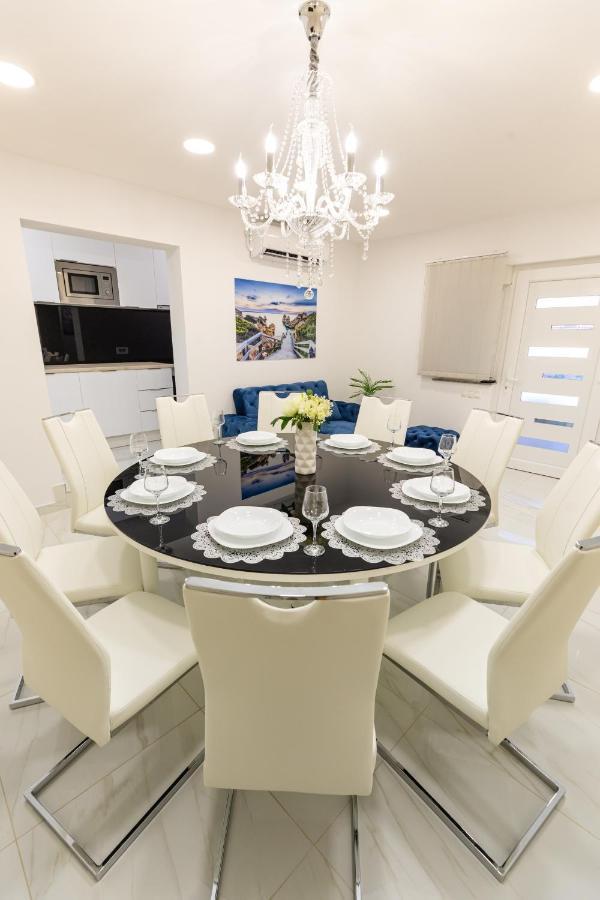 Apartman Laura Vir Εξωτερικό φωτογραφία