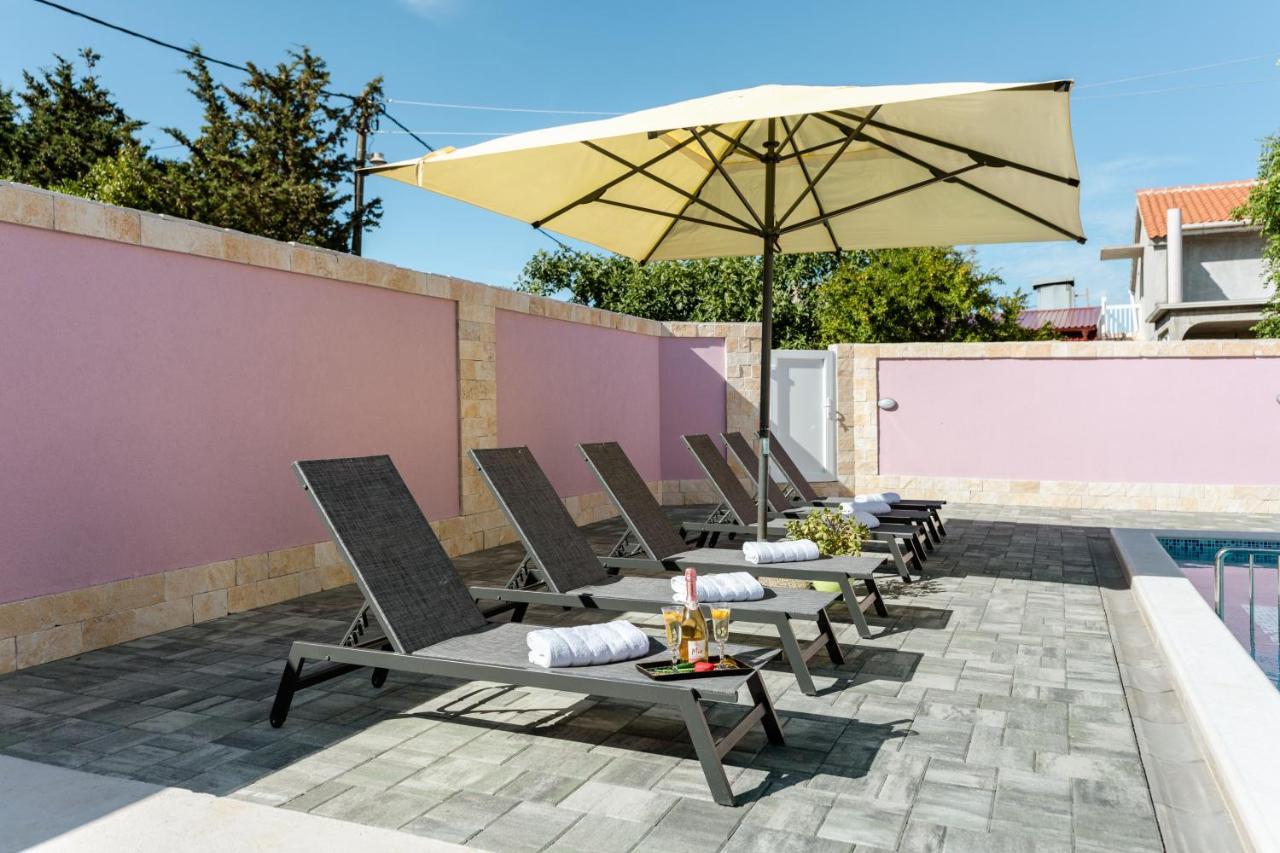 Apartman Laura Vir Εξωτερικό φωτογραφία