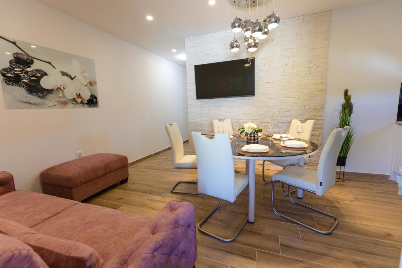 Apartman Laura Vir Εξωτερικό φωτογραφία