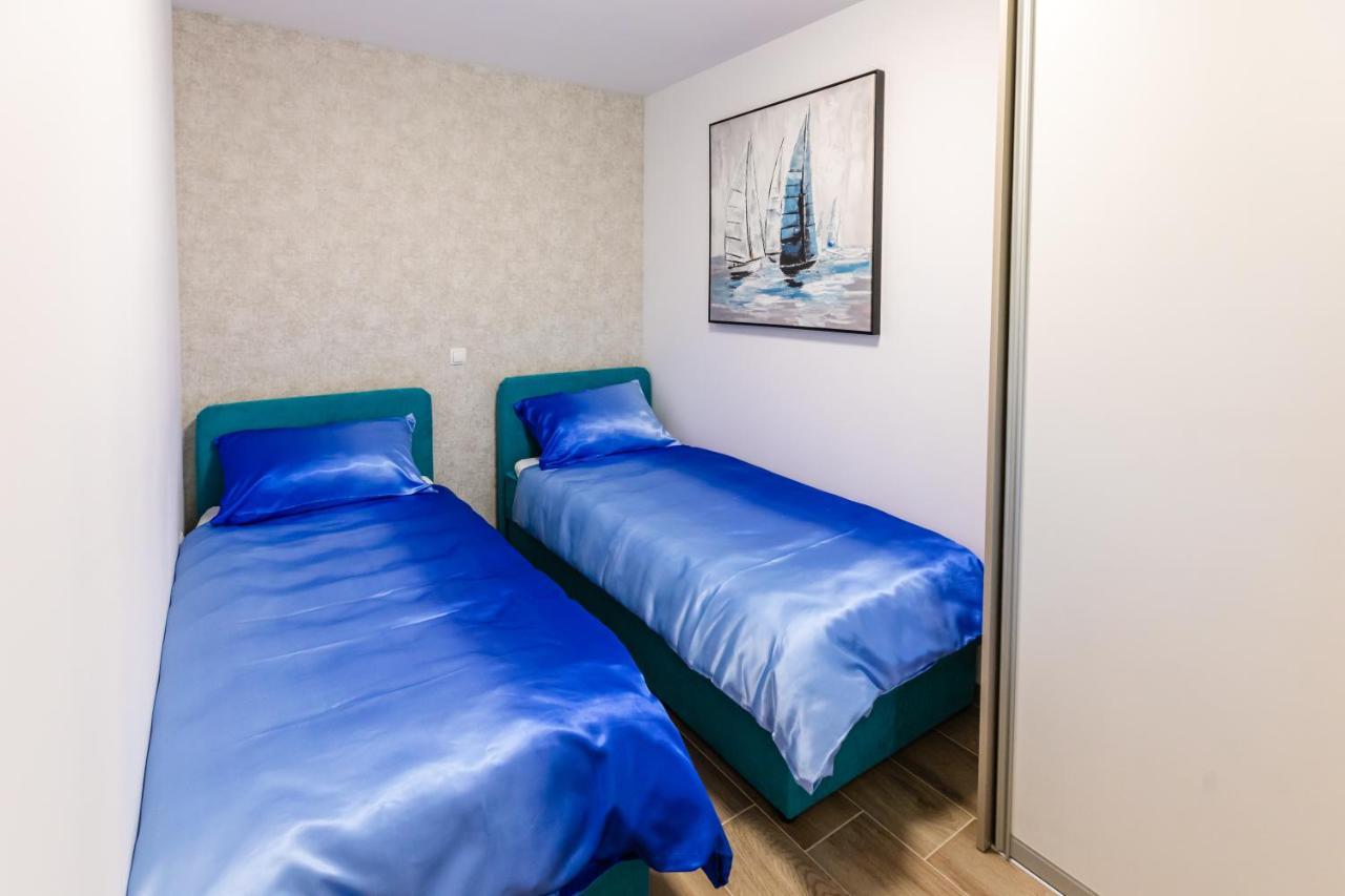 Apartman Laura Vir Εξωτερικό φωτογραφία